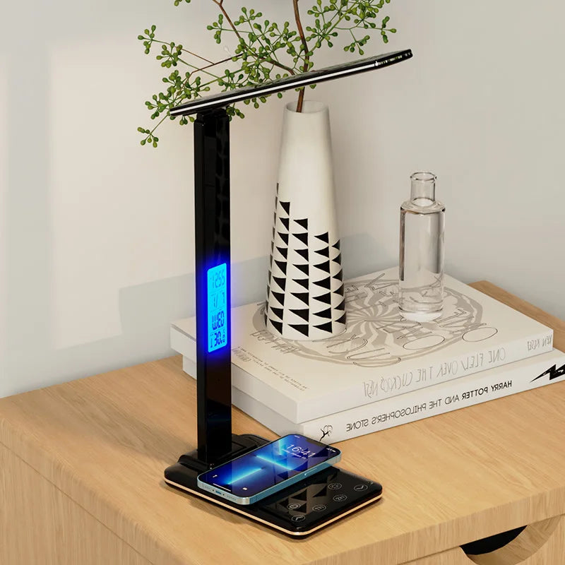 Lampe de bureau LED articulée - Chargeur sans fil et horloge.