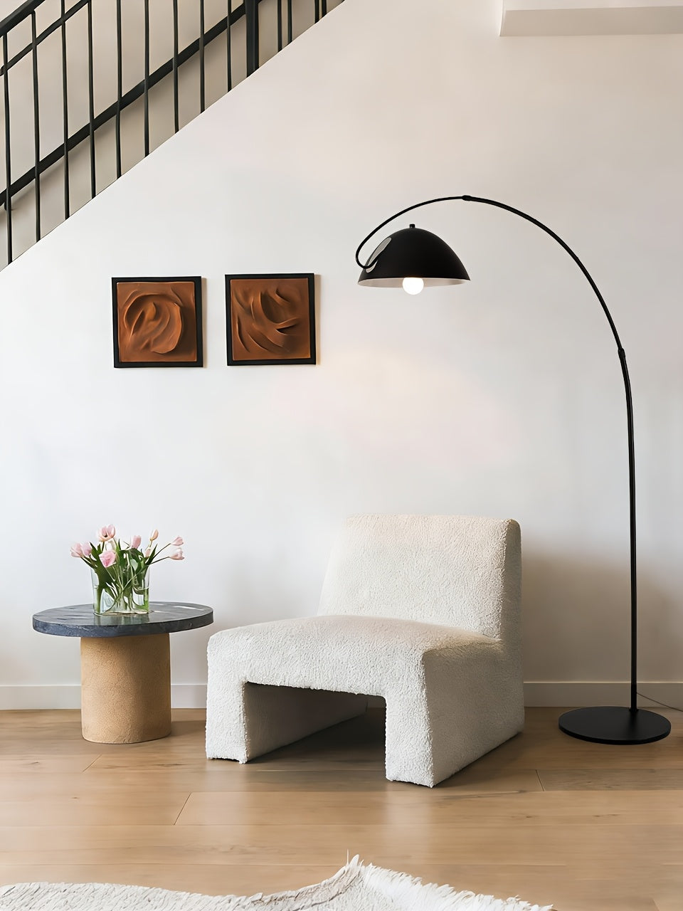Lampe de bureau en arc noire à mât réglable, 185 cm de haut