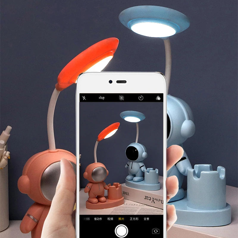 Lampe de bureau enfant astronaute LED - Veilleuse tactile sans fil — photo 3 Image