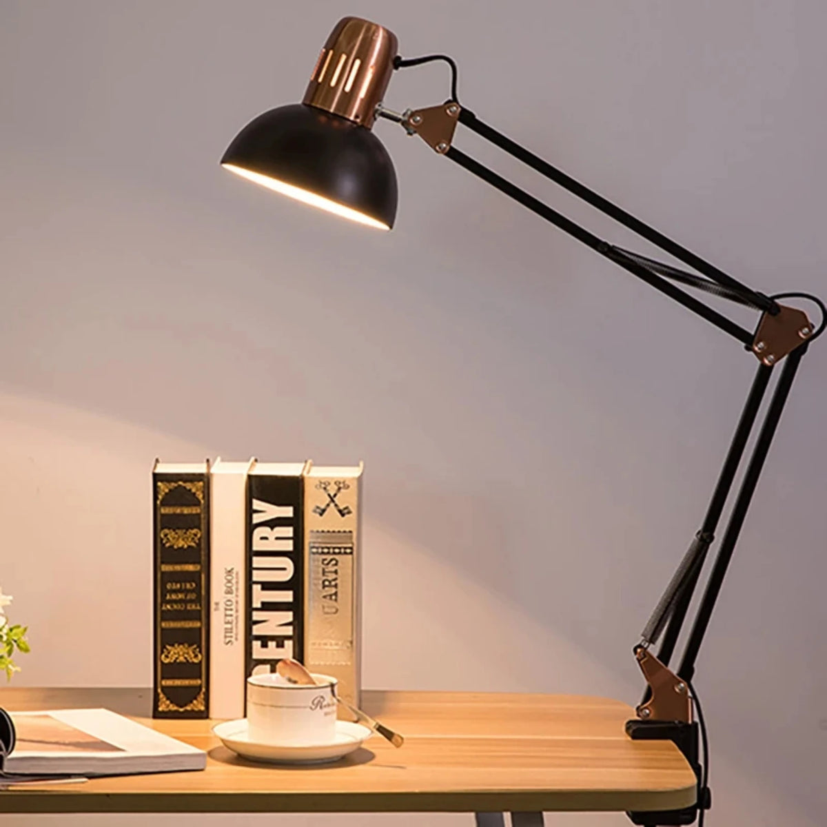 Lampe de bureau à pince articulée - Style atelier vintage — photo 1