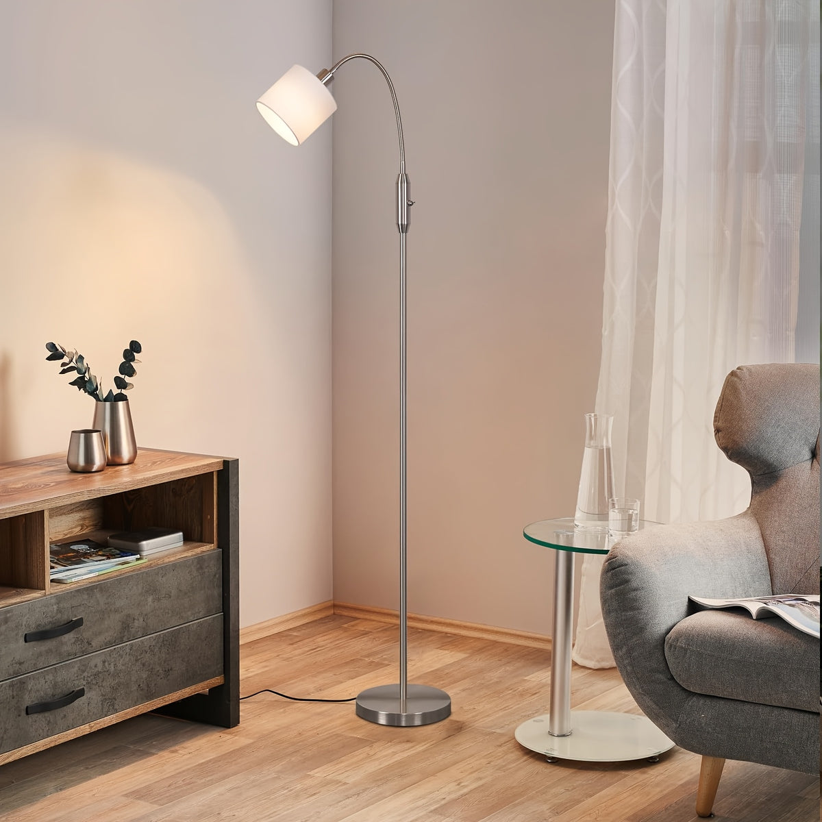Lampe de bureau liseuse noire ou nickel, 163 cm de haut