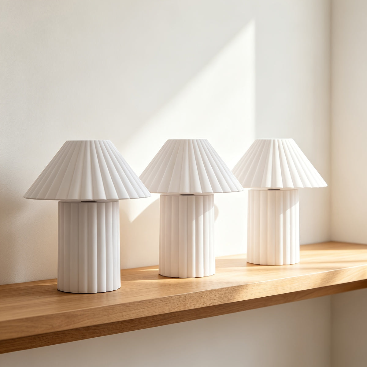 Lampe de bureau télescopique plissée blanche, de 13 à 24 cm