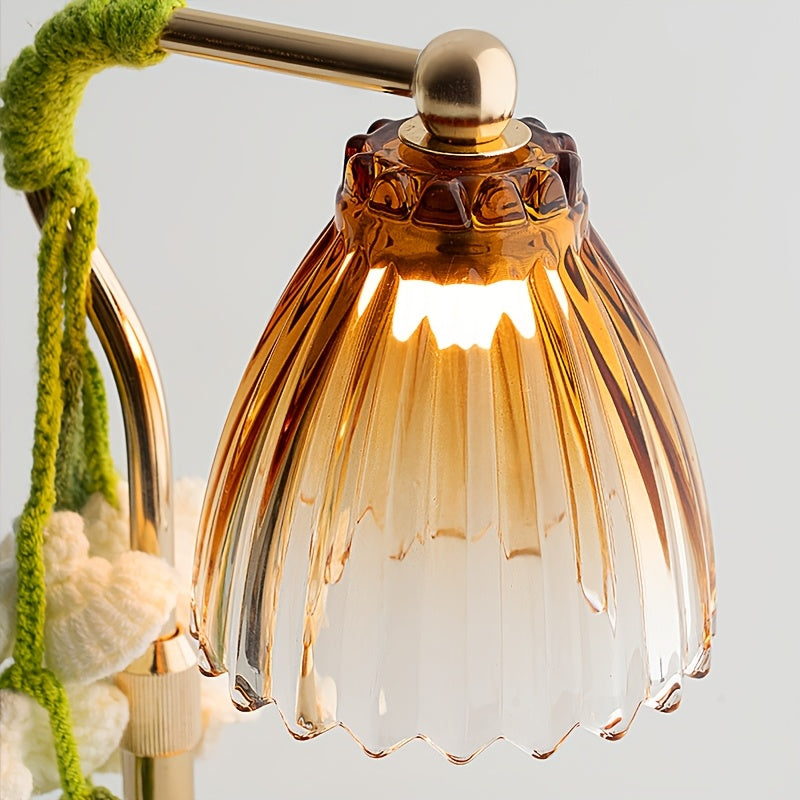 Lampe de bureau en verre ambré - Base bois chaleureuse — photo 2