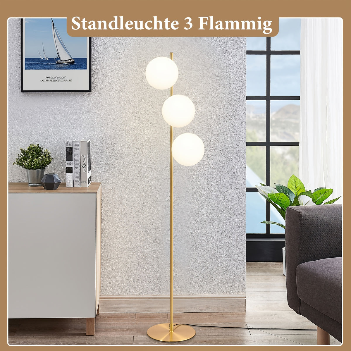 Lampe de bureau sur pied dorée à trois globes de verre blanc