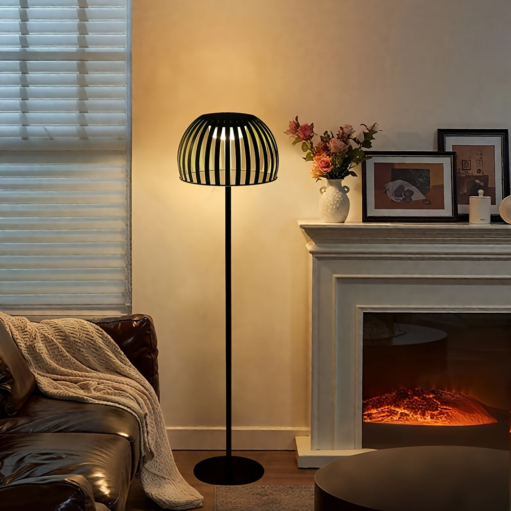 Lampe de bureau sur pied solaire à dôme ajouré, 116 cm en fer