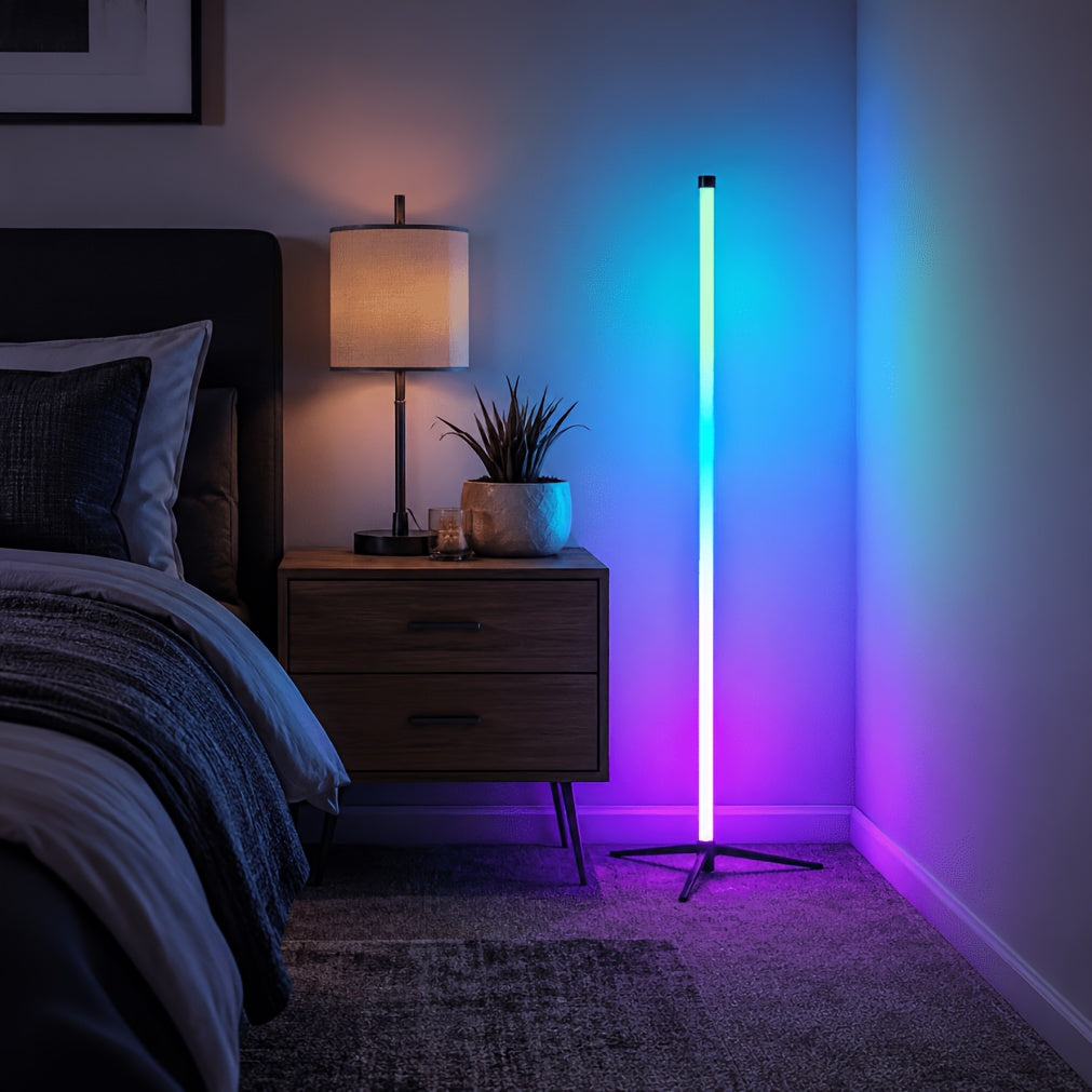 Lampe de bureau tube RGB 110 cm sur trépied, angle de pièce