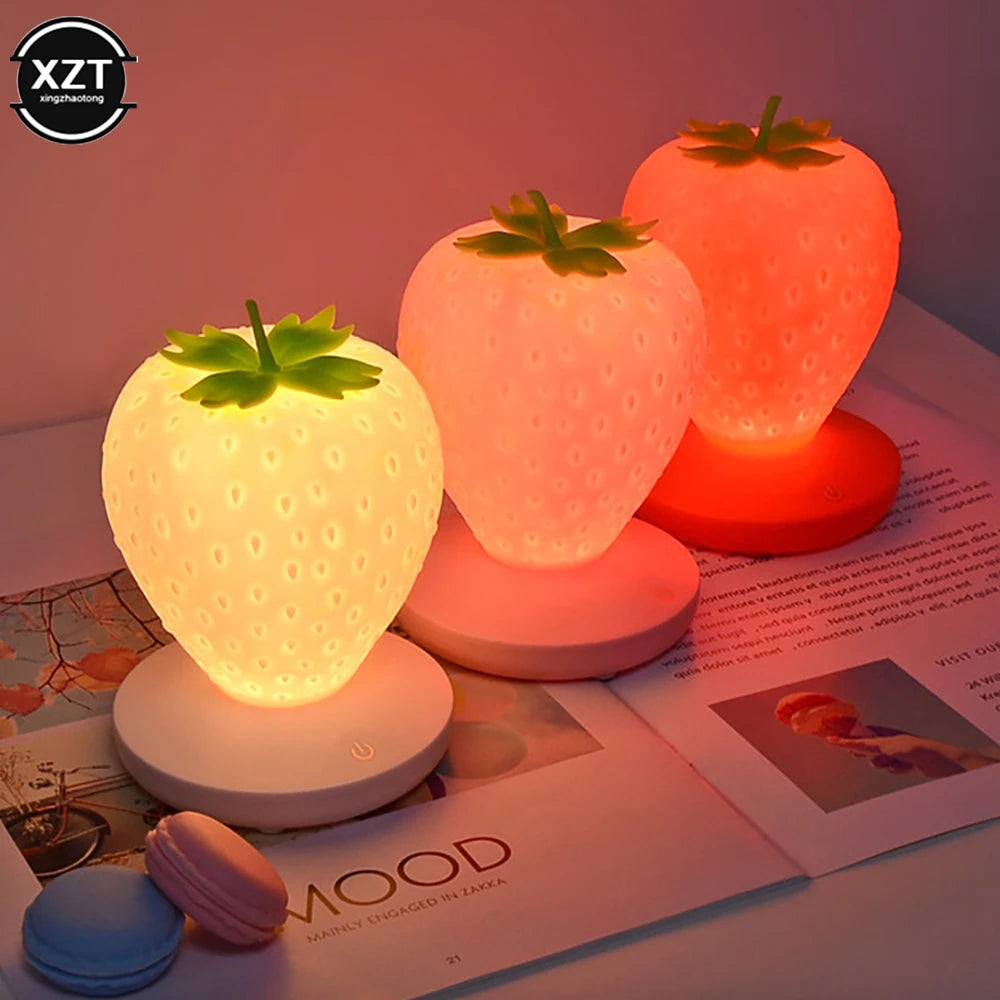 Veilleuse fraise en silicone - Lampe LED tactile à variateur — photo 1